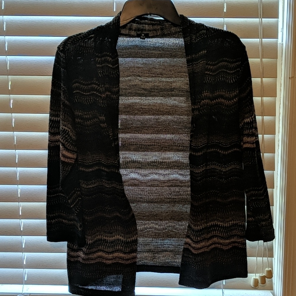 3 for $20💛Cute thin cardigan